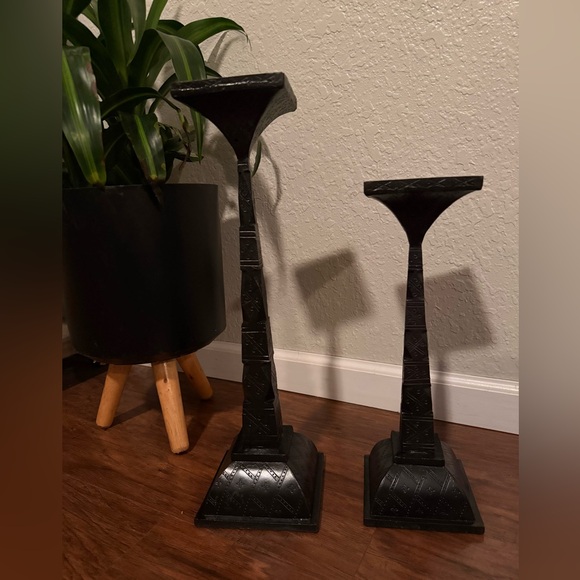 Other - Pair of Cast Iron Pedestals with Decorative Pattern, Square Tops, 17" & 13" Tall